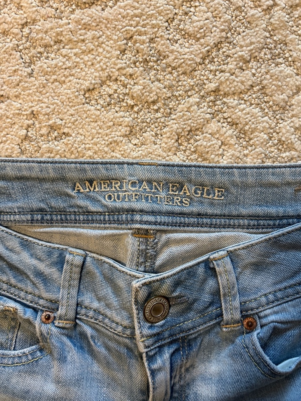 American Eagle Outfitters Light Wash Bootcut Jeans - Picture 4 of 4